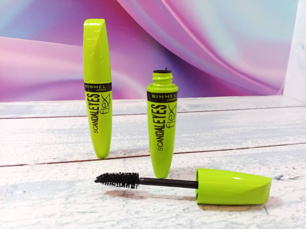 ریمل سبز حجم دهنده مارک ریمل مدل Scandal Eyes Lycra Flex